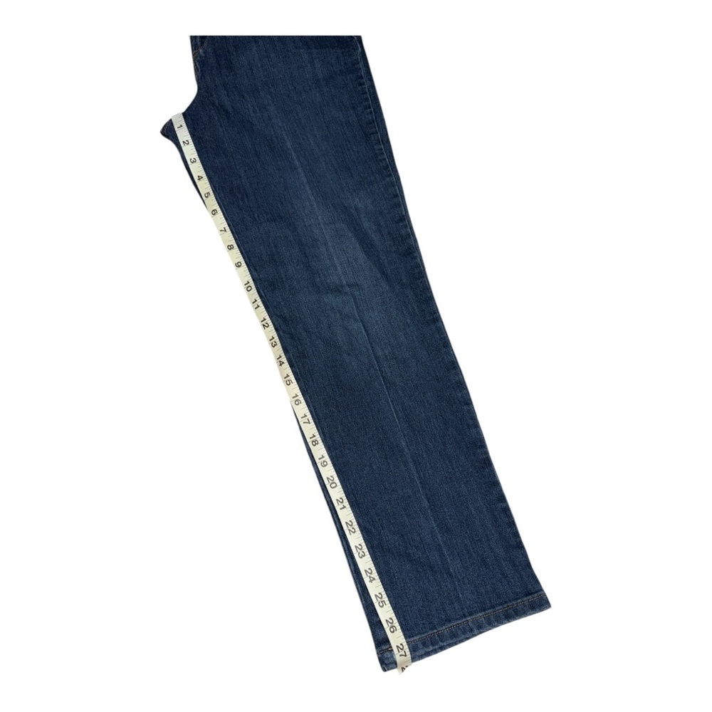 Women’s Gloria Vanderbilt “Amanda” Short Jeans - 10 - Picture 11 of 11